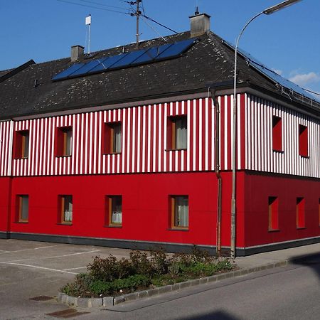 Camping & Pension Au An Der Donau Luaran gambar