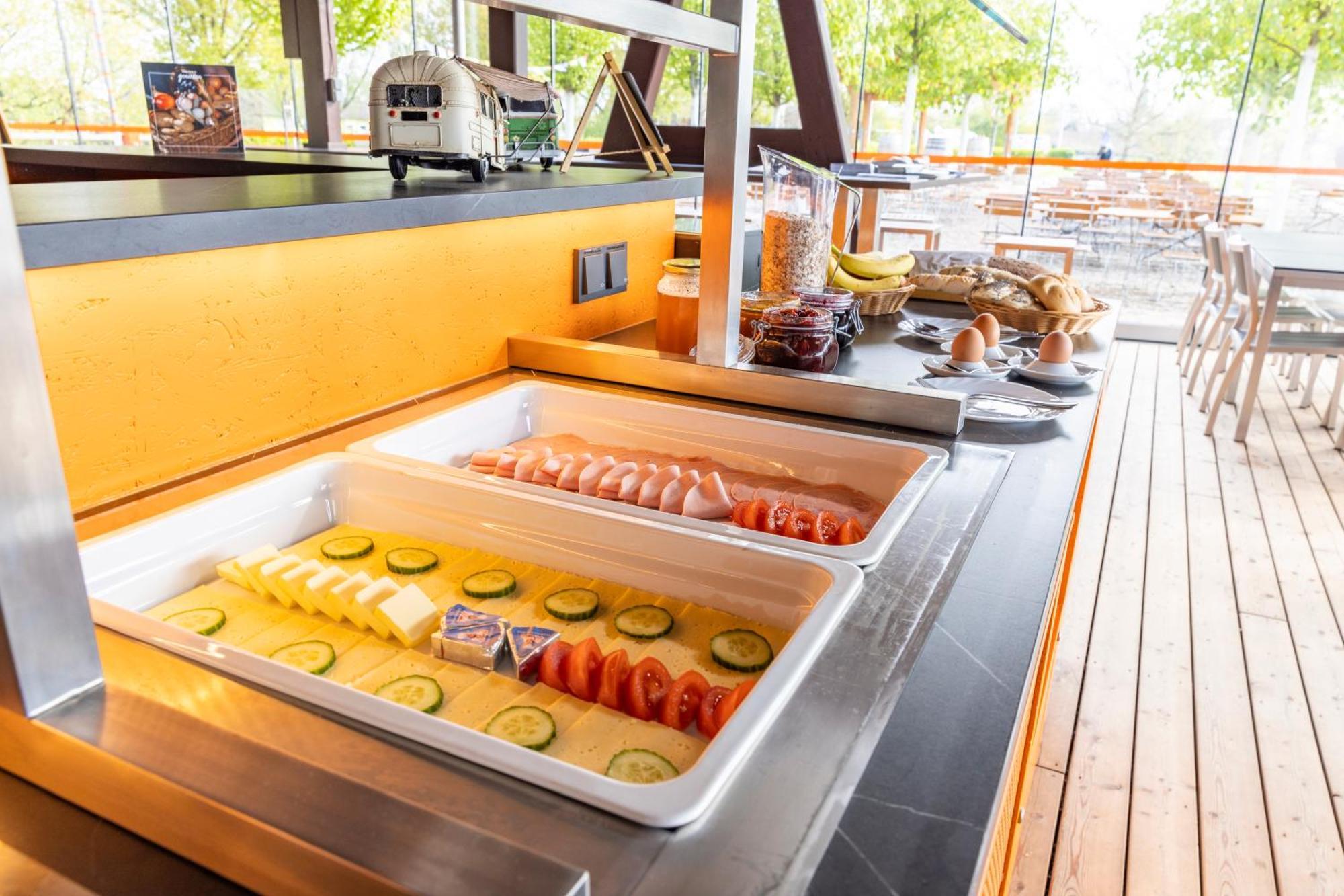 Camping & Pension Au An Der Donau Luaran gambar