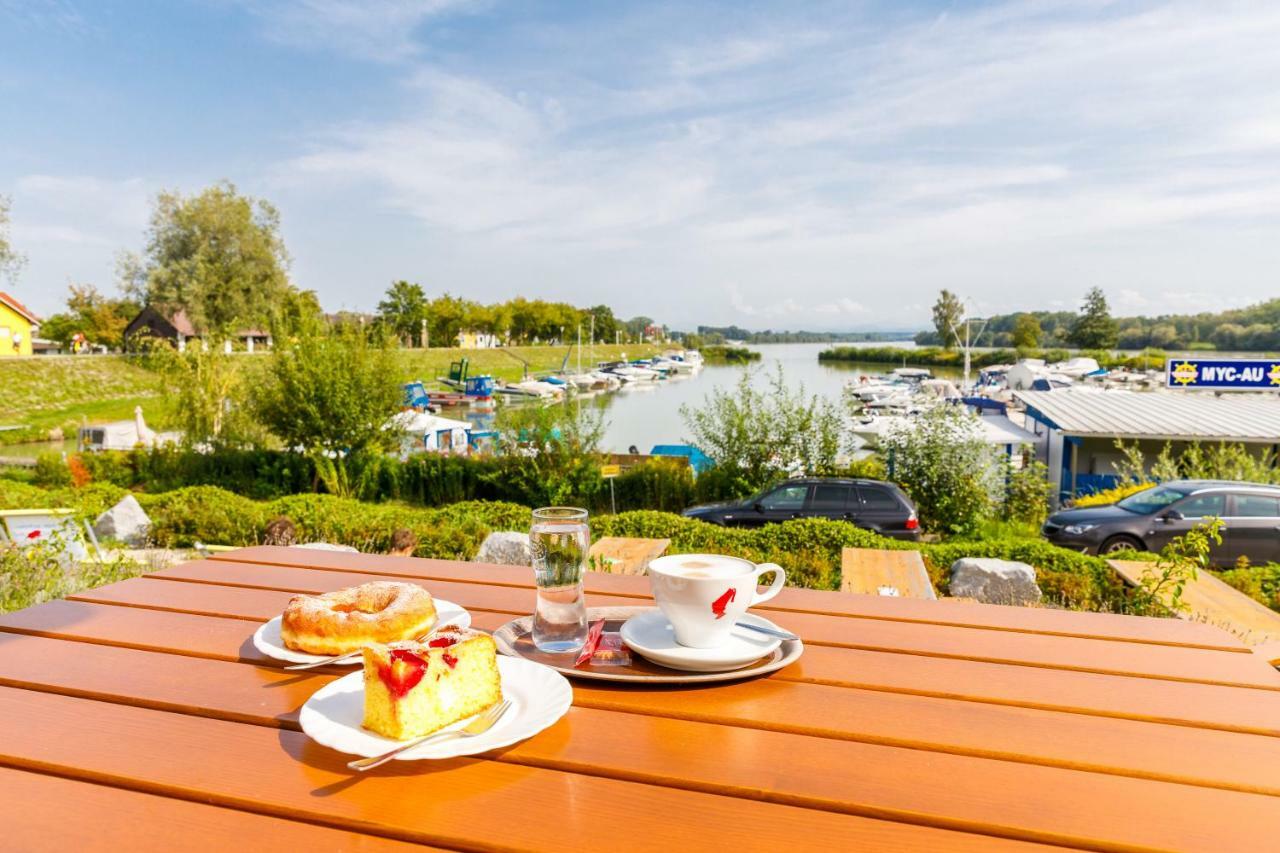Camping & Pension Au An Der Donau Luaran gambar
