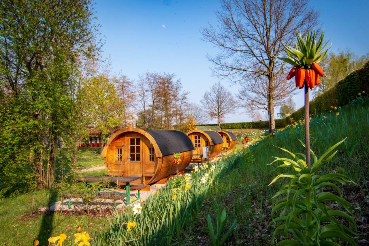 Camping & Pension Au An Der Donau Luaran gambar